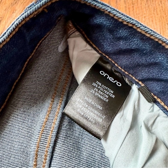 Viral TikTok Blue Curve Hugger Baggy Women's Jeans - Picture 2 of 9